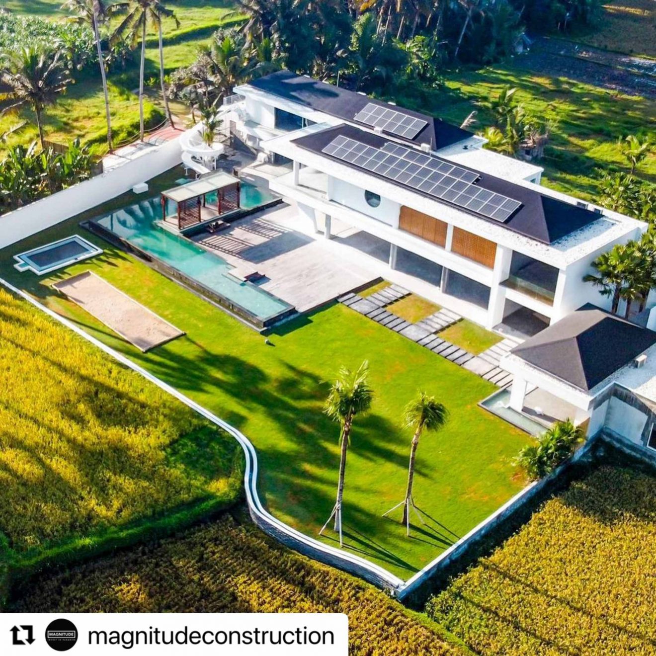 Solar on villa: Hit the sweet spot between aesthetic and efficiency ...